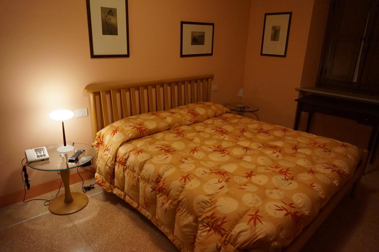 Locanda Da Ciacci Petriano Екстер'єр фото