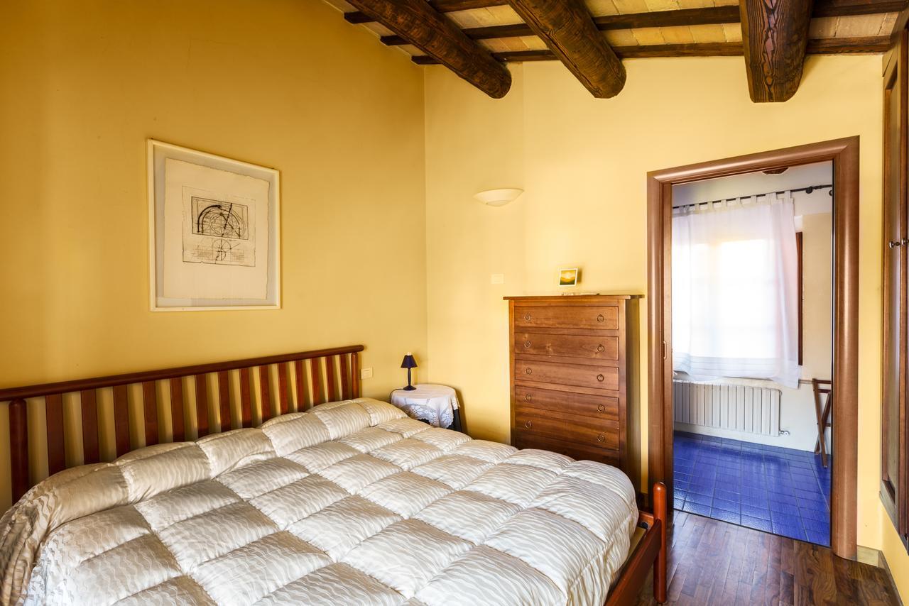 Locanda Da Ciacci Petriano Екстер'єр фото